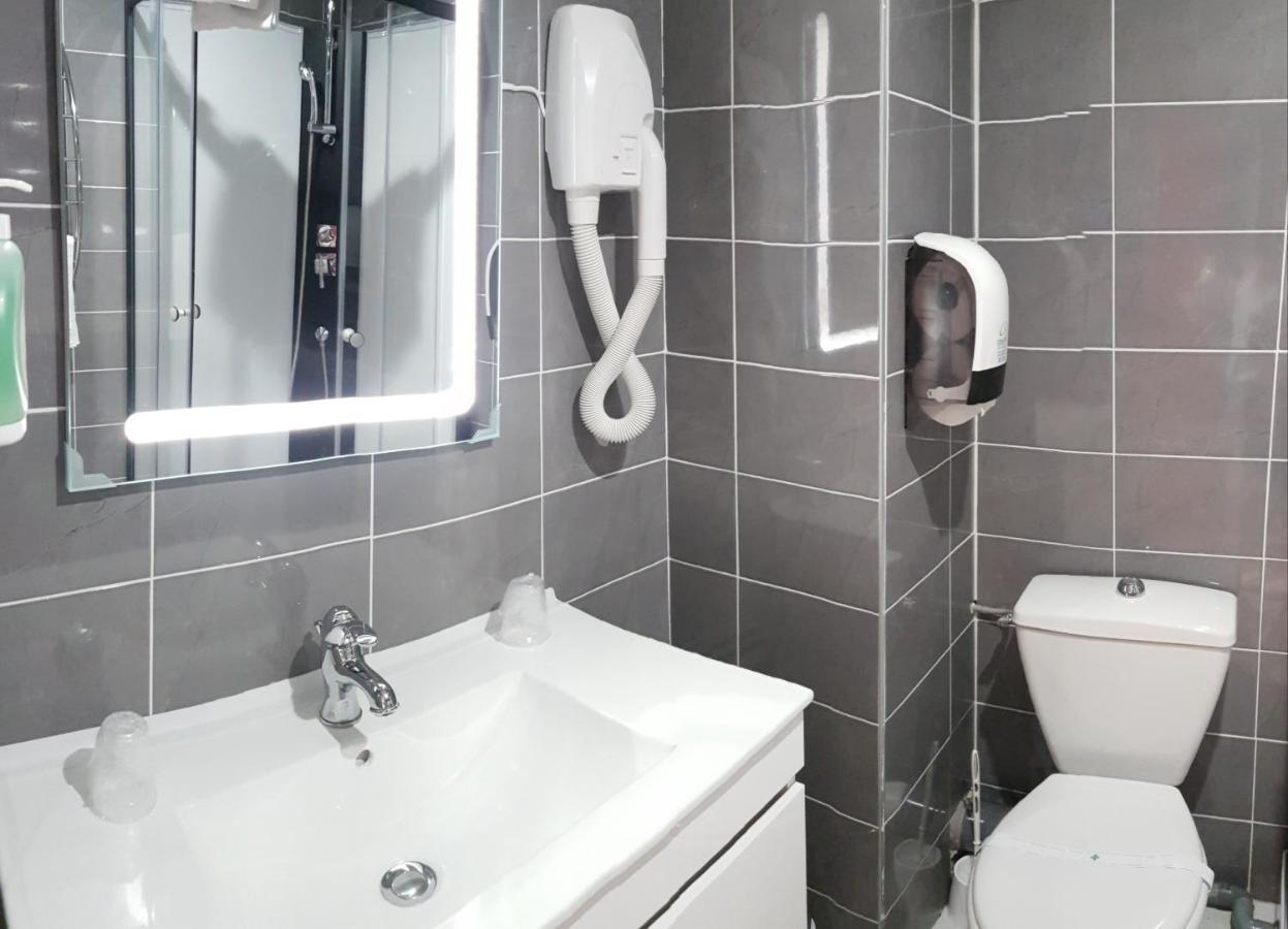 Hotel La Berangere Perouges Ngoại thất bức ảnh